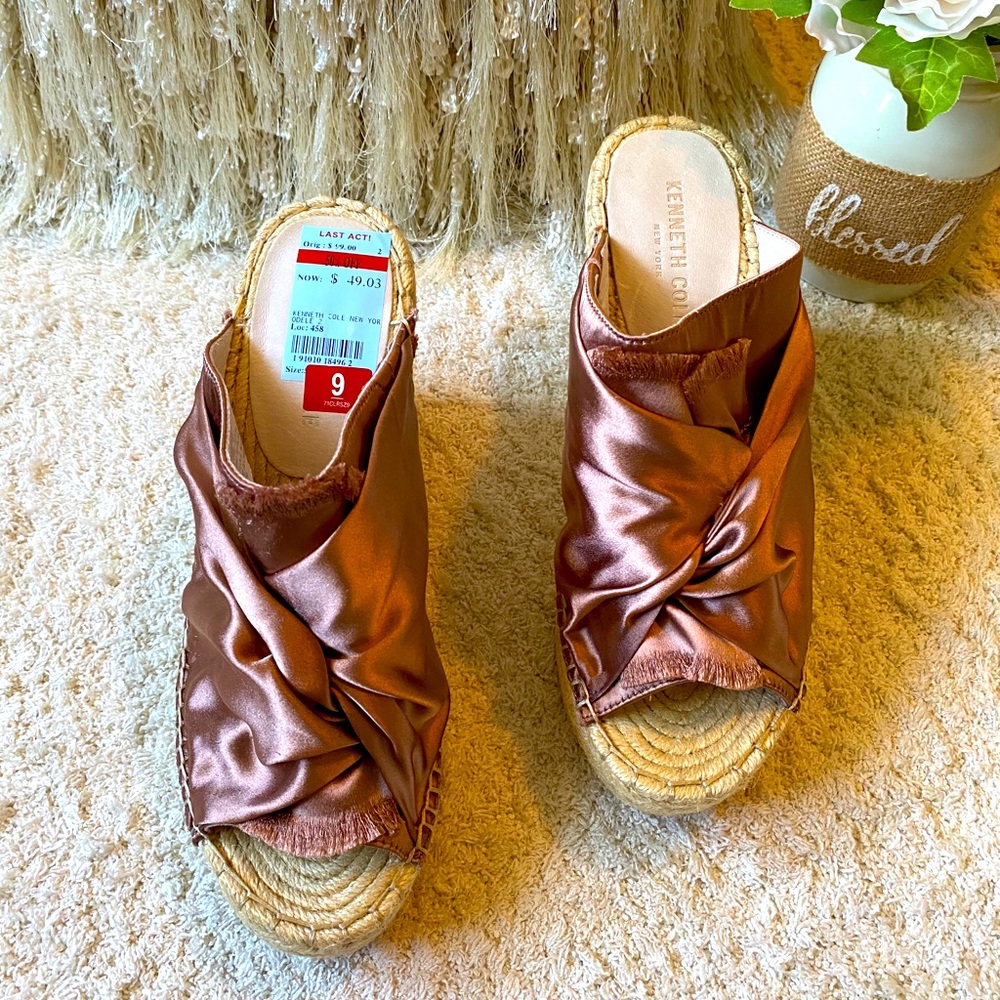 Wedge heel